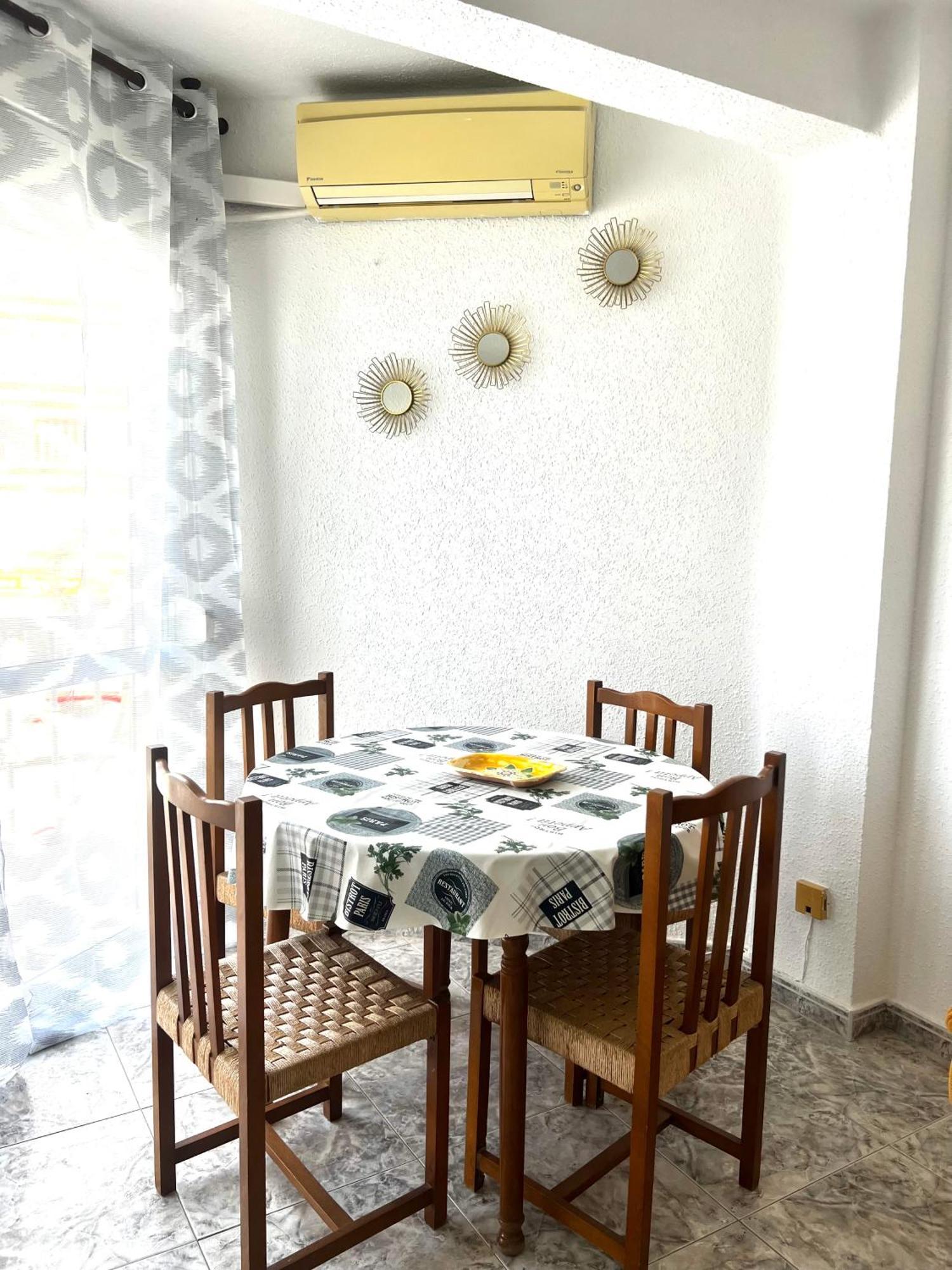Apartamento 3 Habitaciones En Torre Del Mar A 50 Metros De La Playa Экстерьер фото